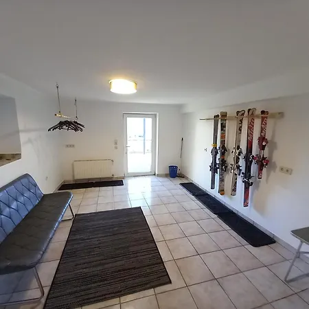 Lägenhet Hillside Hideaway Tschoran