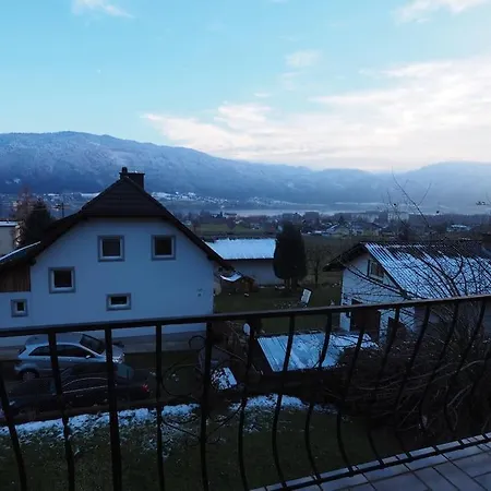 Hillside Hideaway Appartement