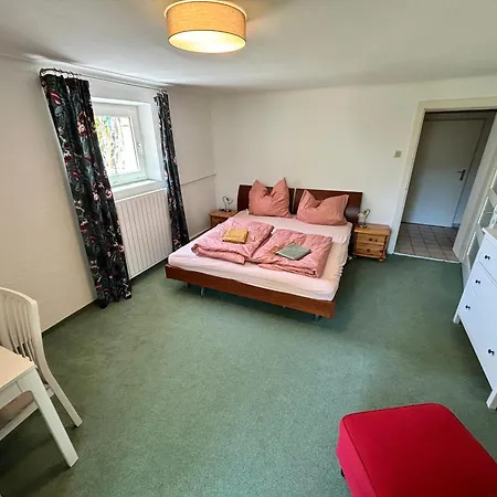 Lägenhet Hillside Hideaway *