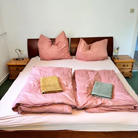 公寓 Hillside Hideaway *