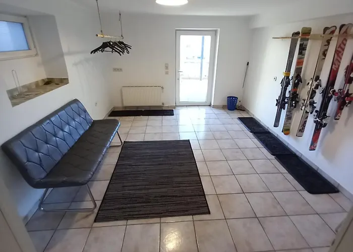 Hillside Hideaway דירה *