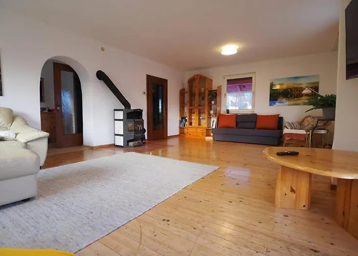 Lägenhet Hillside Hideaway Tschoran