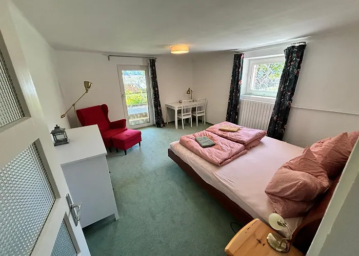 Hillside Hideaway Tschöran