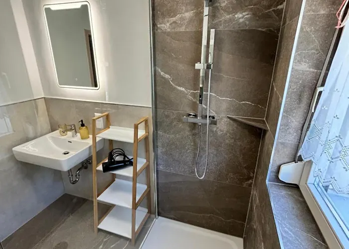 Lägenhet Hillside Hideaway *